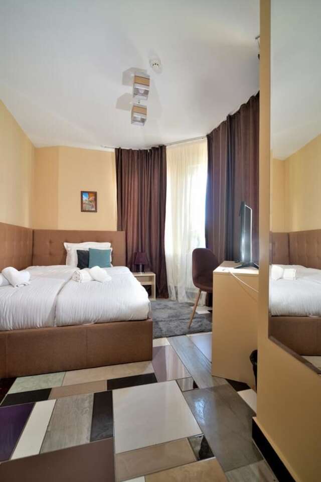 Отель Hill Town Family Hotel Пловдив-12